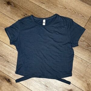 Alo Yoga Navy Cropped Tee Cut Out Detail Size L